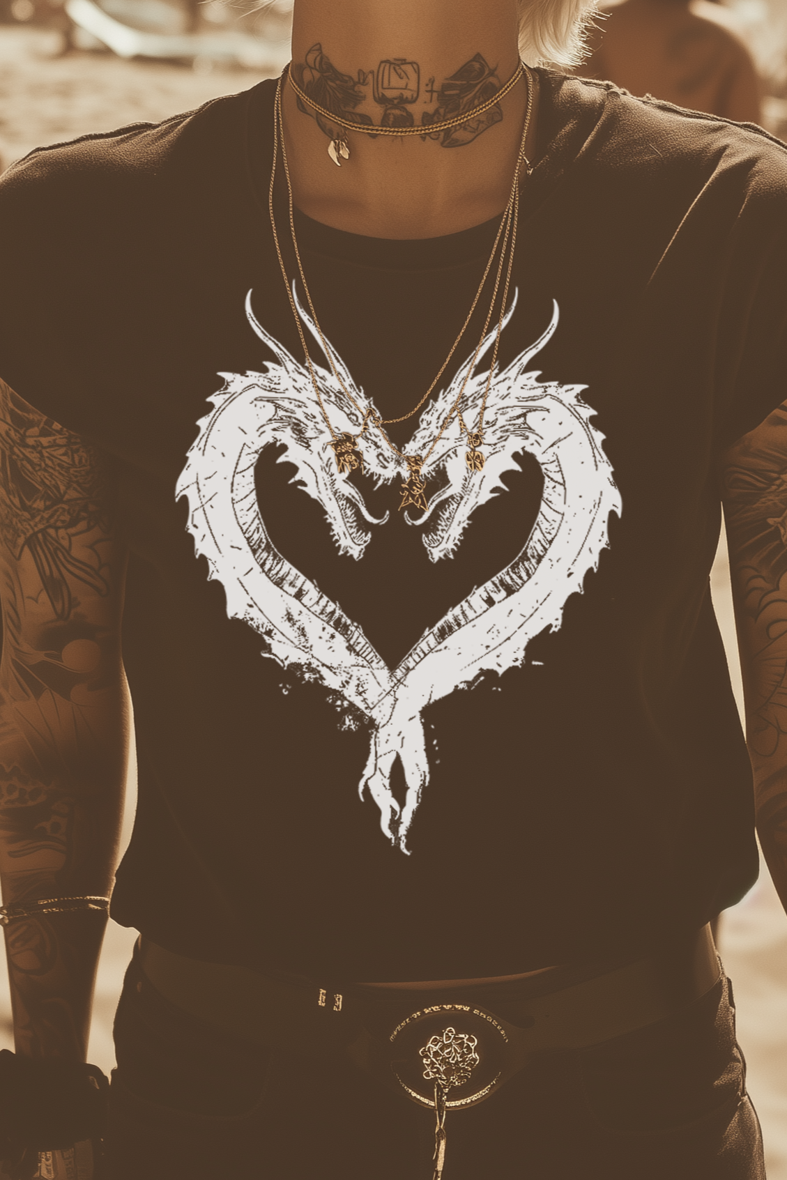 HEART DRAGON - Womens Black Tee